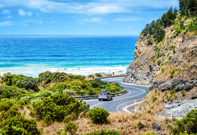 Travelers planning a Great Ocean Road road trip itinerary map from Melbourne through Victoria coastline