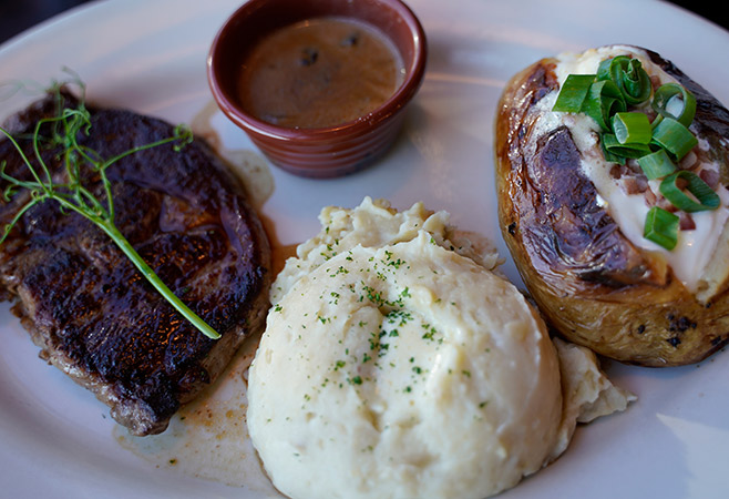 Culinary Romance: Fine Dining and Intimate Experiences