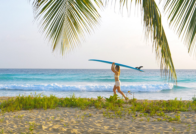 Mid-Morning Excitement: Theme Parks and Adventure