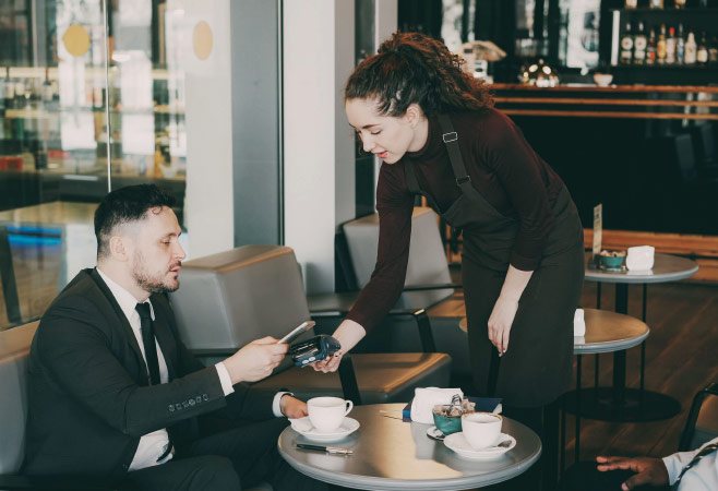Paying tips by cash or card in Australia